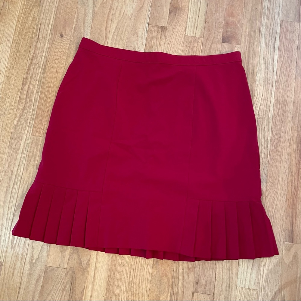 Counterparts red ruffle hem skirt size 18W